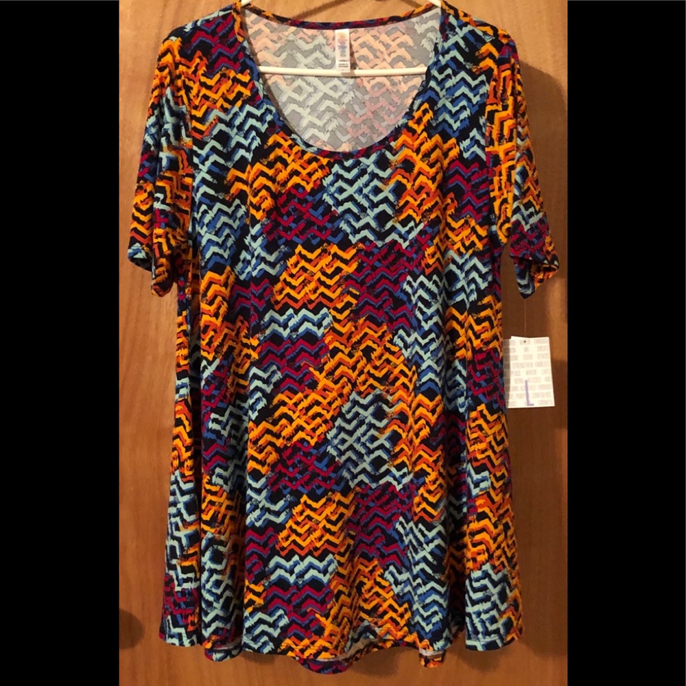 LuLaRoe Perfect T